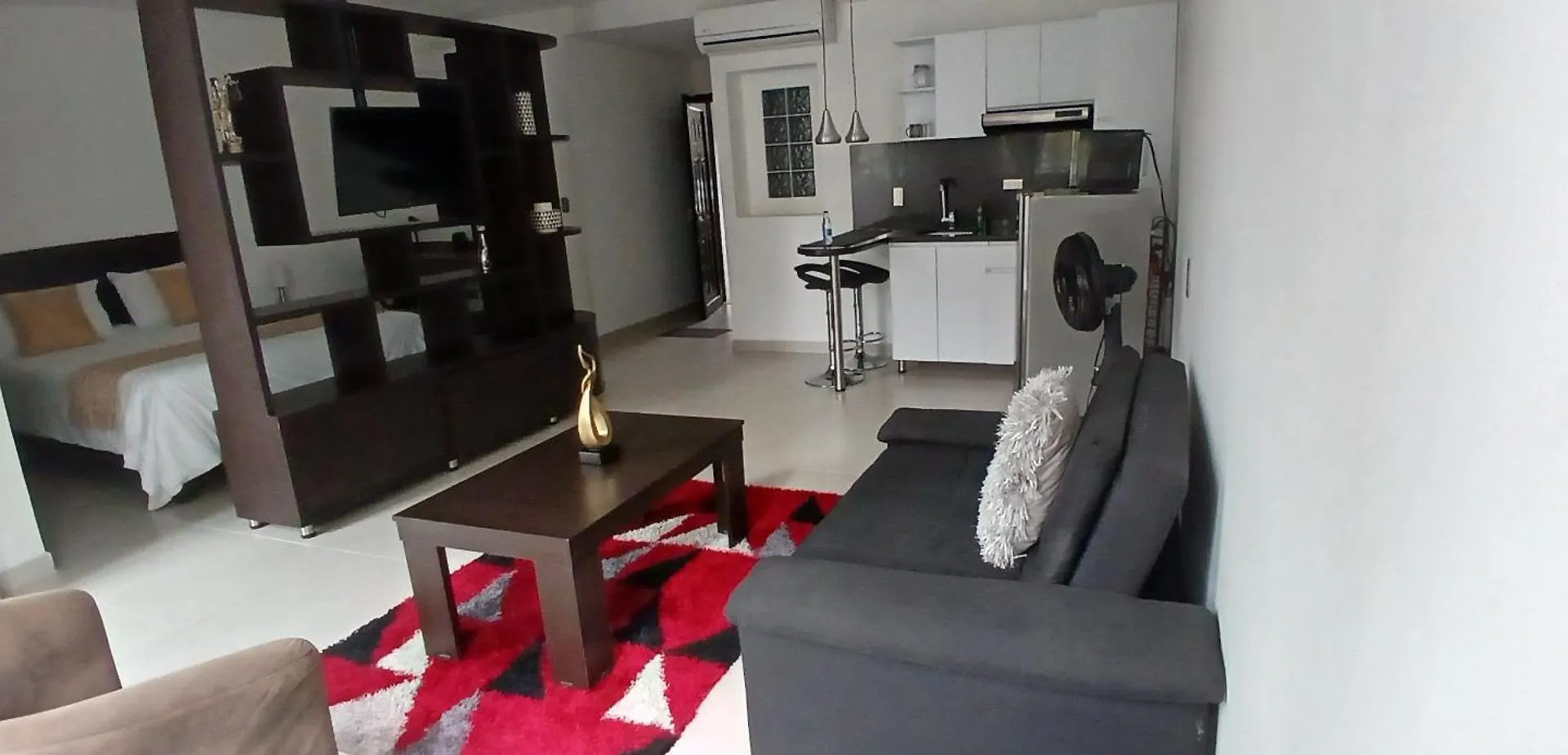 301 Moderno Aparta-Suite En Versalles Tipo Loft - Cali Tower Suites & Lofts
