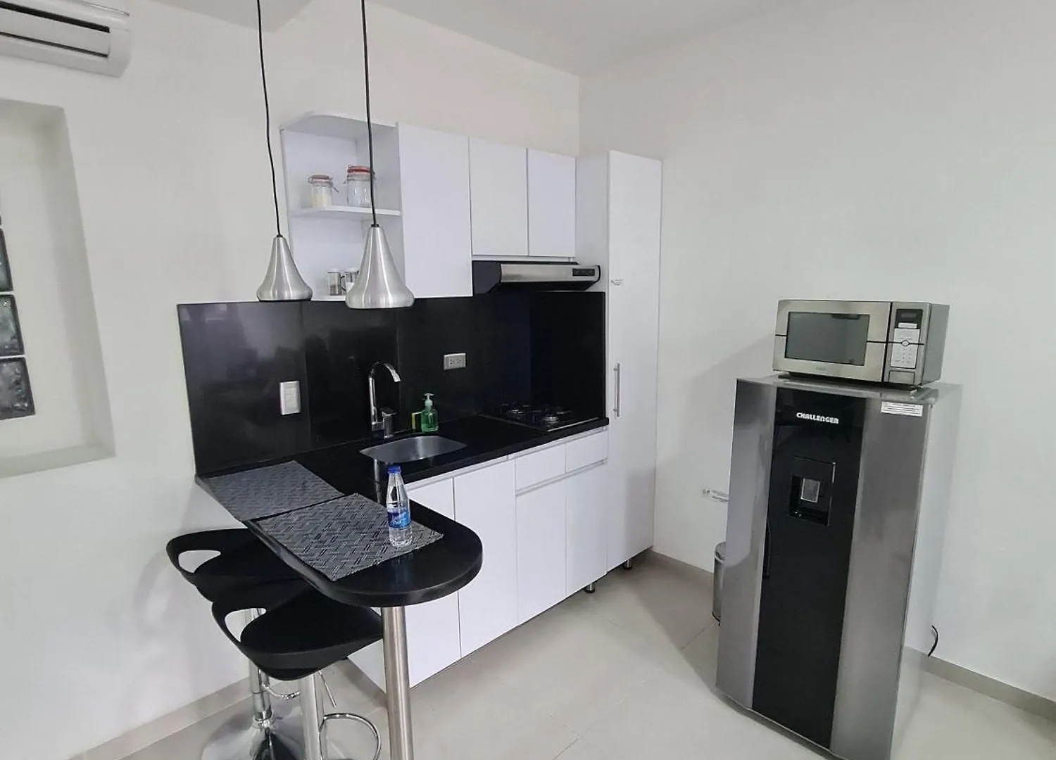 301 Moderno Aparta-Suite En Versalles Tipo Loft - Cali Tower Suites & Lofts 0*,