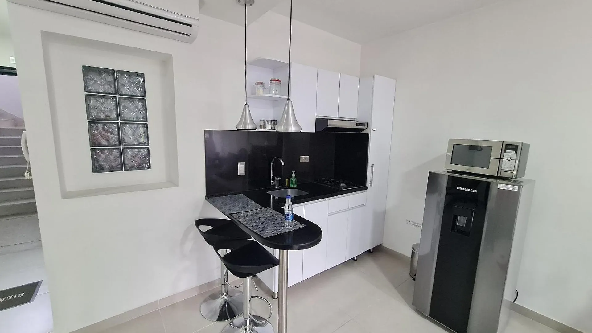 301 Moderno Aparta-Suite En Versalles Tipo Loft - Cali Tower Suites & Lofts