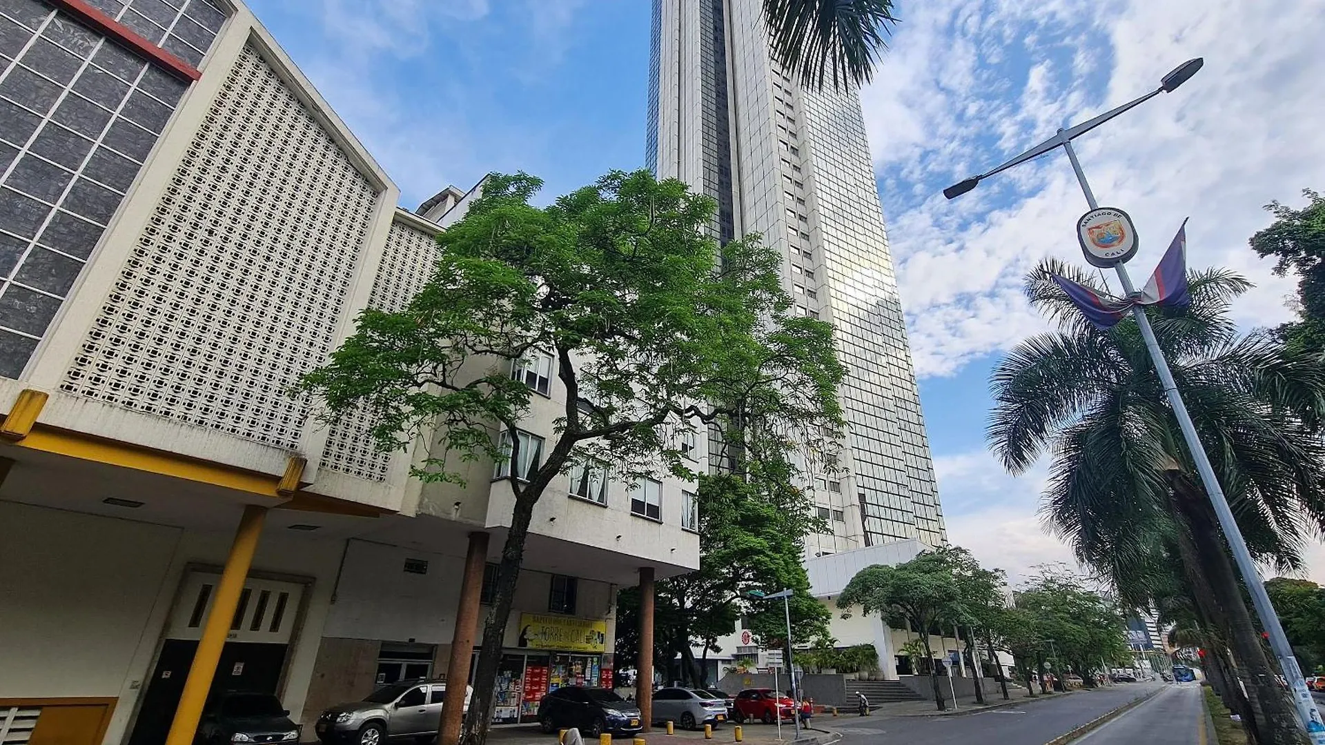 301 Moderno Aparta-Suite En Versalles Tipo Loft - Cali Tower Suites & Lofts 0*,  Kolumbia